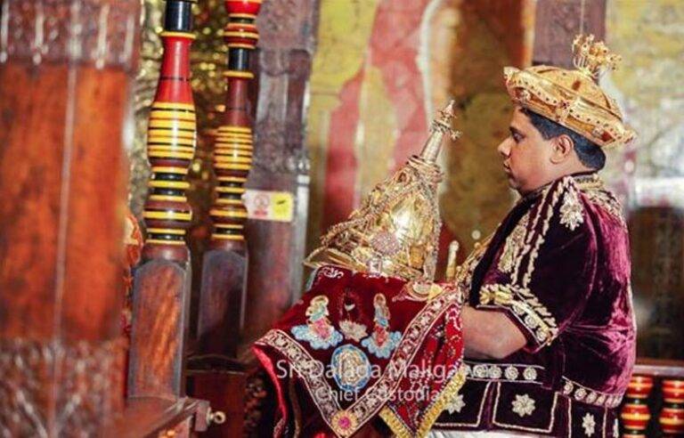 ශ්‍රී දළදා මාලිගාව පවත්වාගෙන යන්න දවසට රුපියල් ලක්ෂ 50ක් ඕනෑ – දියවඩන නිලමේ