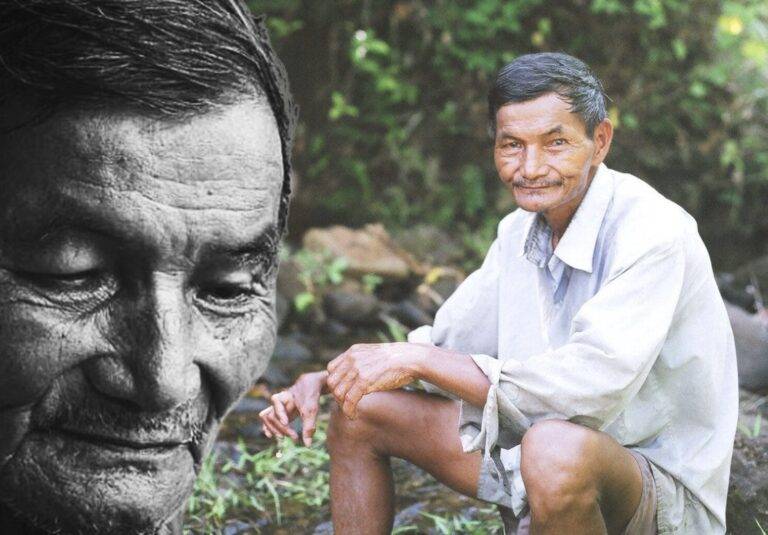 නින්දට බම්ඹු ගහගන්න කියලා ජීවිතේ විදින ඈයෙක්! අවුරුදු 60ක් පමණ නිදාගෙන නෑ!