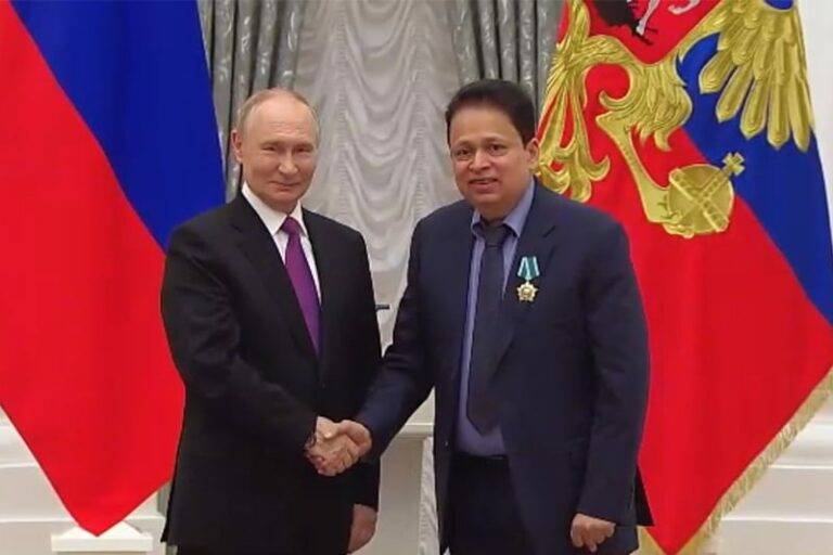 වෛද්‍ය සමන් වීරසිංහට රුසියානු ජනපති විසින් ‘මිත්‍රත්වය සඳහා වූ රුසියානු රාජ්‍ය සම්මානය’ පිරිනමයි