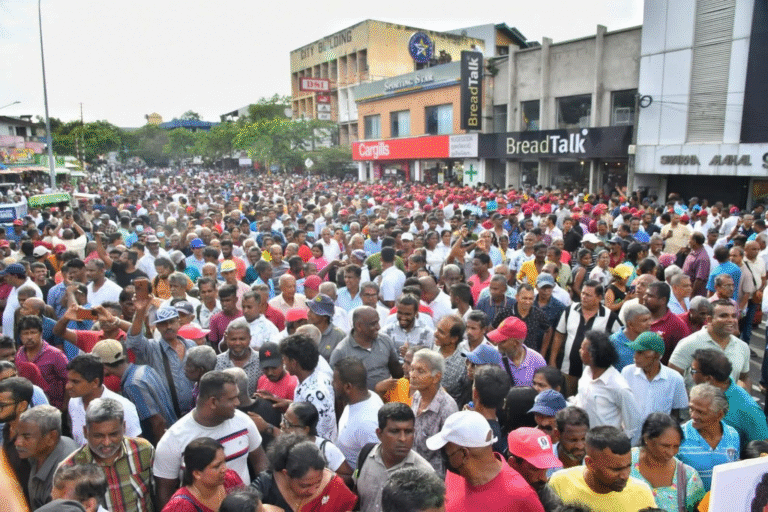 රැල්ල හැරිලා ඉවරයි