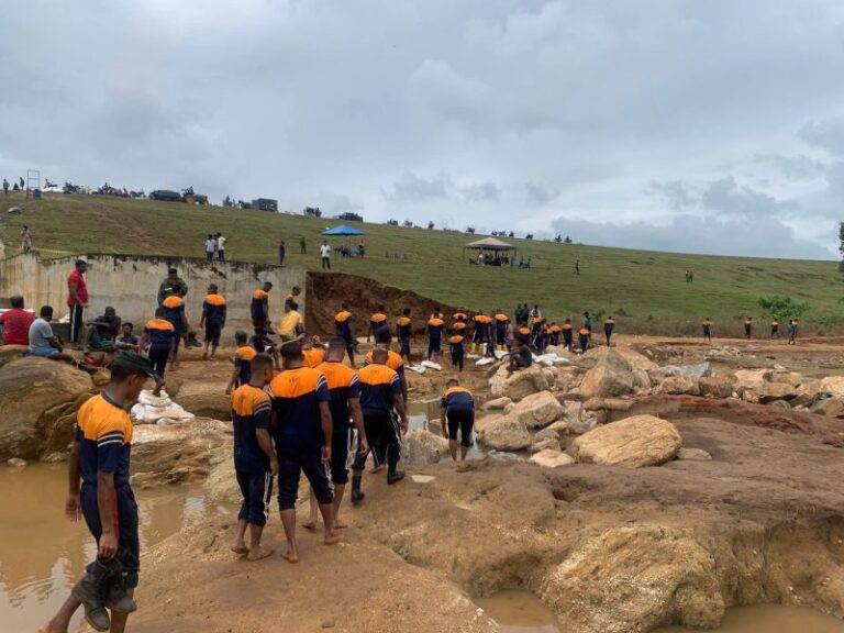 යළි හැදෙන රට!