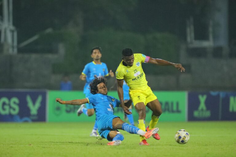 ලංගම බංකොළොත් වීම වගේම ජාතික පාපන්දුවේ නැගිටීම ගැනත් සිතිය යුතුයි