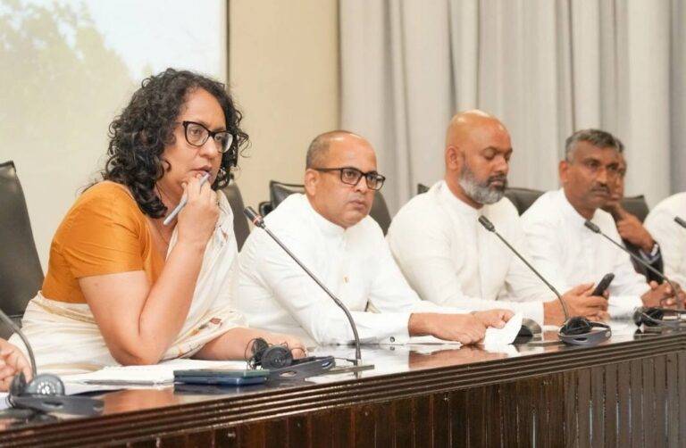 සමඟිය ආණ්ඩුවට අපරාධ නඩු දාන්න සැරසෙයි!