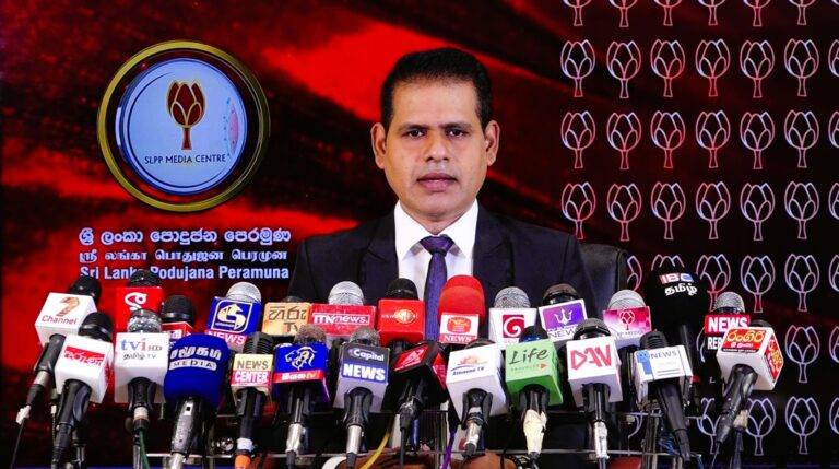 ආපදා හමුවේ ආණ්ඩුවේ හැසිරීම ප්‍රශස්තයි.වන්දියත් හොඳයි.ලොකු පිනක්!