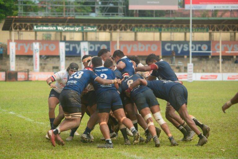 වැටී නැගිටින නුවරට වැටී නැගිටින පාඩමක්