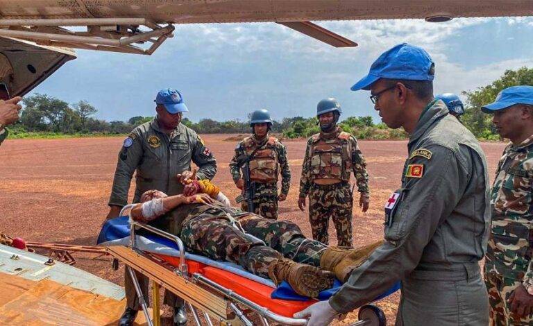 එක්සත් ජාතීන්ගේ සාමසාදක හමුදාවේ සේවය කරන ශ්‍රී ලංකා ගුවන් හමුදා ගුවන් ඒකකය කළ වික්‍රමාන්විතය!