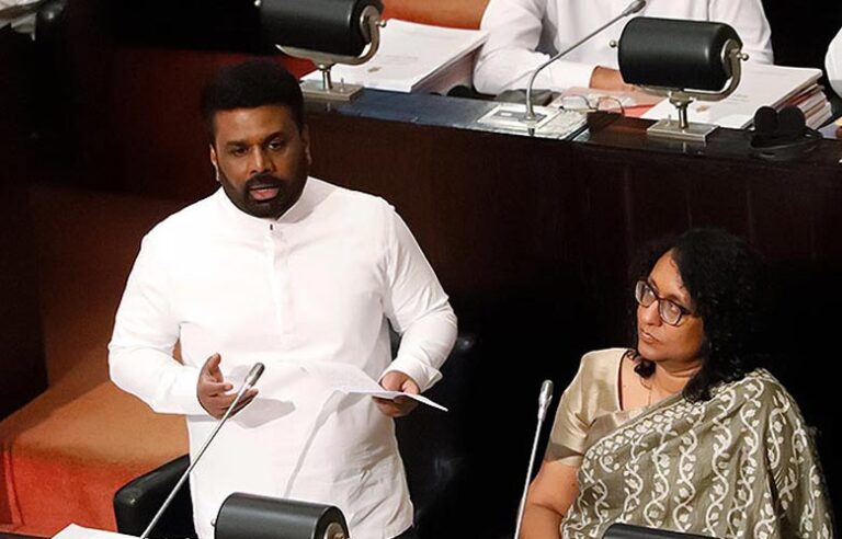 අතුරු අයවැයෙන් වෙන්නේ කුමක්ද ?