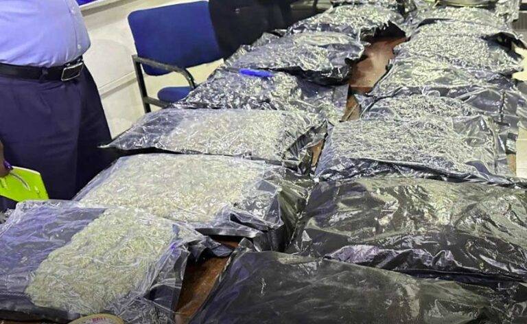 කෝටි ගාණක “කුෂ්”  කටුණායක ගුවන් තොටෙන් මතුවෙයි!