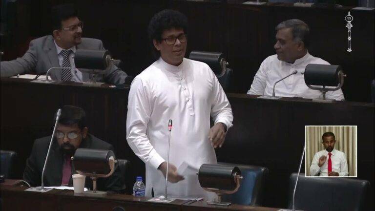 ගෙදර නාය ගියා කියද්දී බිත්තිත් ගියාද අහන්න එපා. රට ගොඩගන්න ඕනේ නම් වැඩේට බහින්න!