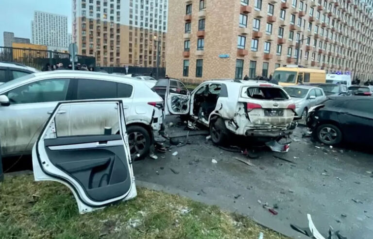 මොස්කව්හි කාර් බෝම්බයක් පුපුරා යාමෙන් රුසියානු ජෙනරාල්වරයෙකු ජිවිතක්ෂයට