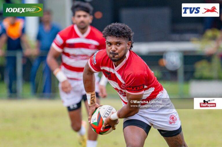 සීඑච්, සීආර් සහ මහනුවර ජය ලබති