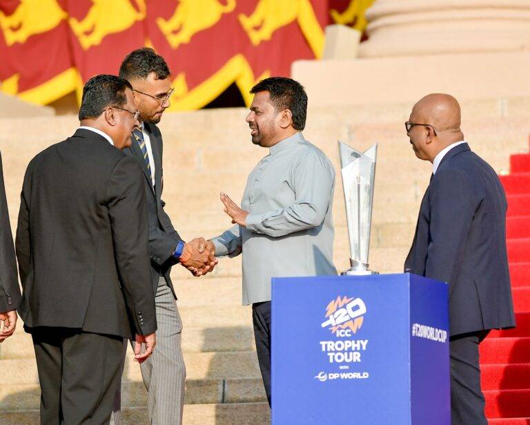 ලෝක කුසලානය රට වටා යන ගමනට ජනපති ආරම්භක සංඥාව දෙයි..