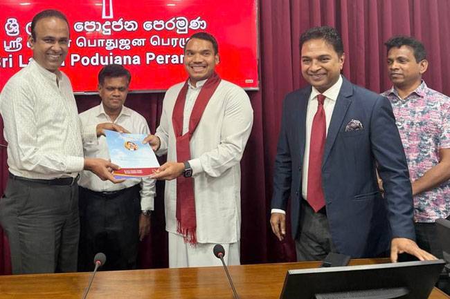 රමේෂ් පතිරණ යළි පොහොට්ටුවට!