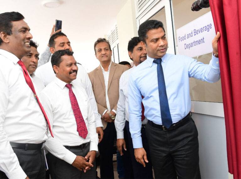 ප්‍රථම වරට මහරගම අපේක්ෂා රෝහලෙන් ආරම්භ වූ ආහාර දෙපාර්තුමේන්තුව!