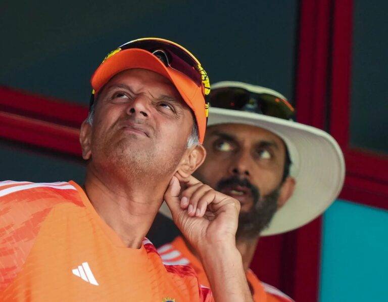 වික්‍රම්ගෙන් හෝ වික්‍රමයක් කළ හැකිද? ශ්‍රී ලංකාවේ පිතිකරණ අසනීපය සනීප කරන්න සංගාගේ සහයකයෙක්