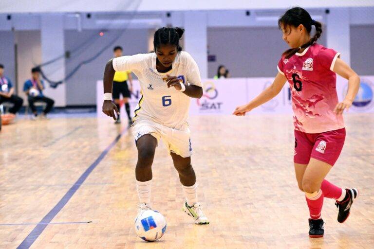 ශ්‍රී ලංකාවට ප්‍රබල භූතානයෙන් ගෝල පහක්