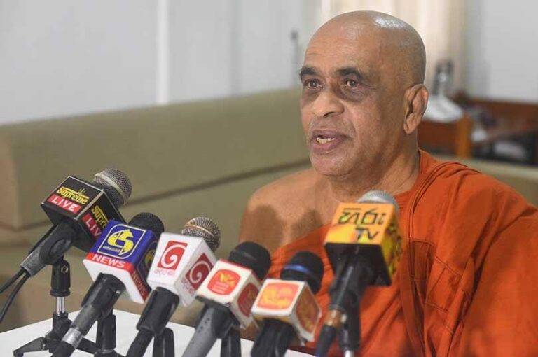 රටත් , ජනතාවත්, ශාසනයත් අනතුරේ – අල්ලේ ගුණවංශ හිමි කැබිනට් සංශෝධනයක් ඉල්ලයි