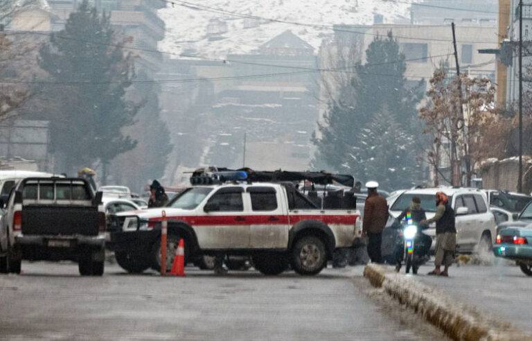 කාබුල්හි පිපිරීමක් හේතුවෙන් විශාල පිරිසක් ජිවිතක්ෂයට