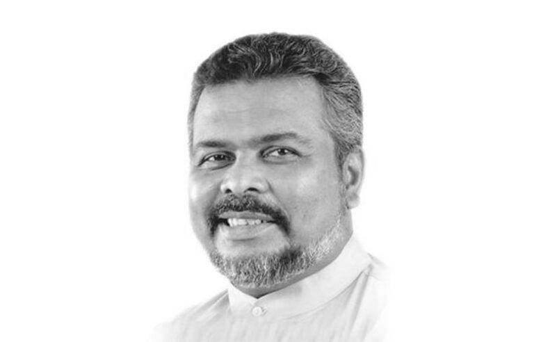 දේශපාලනය කියන්නෙම මනුස්සකම ….