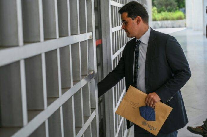 AFP3932400789340927772802969368405549899960---1