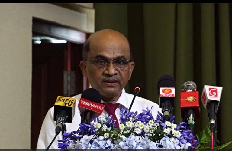 අශුද්ධ සන්ධානයෙන් ප්‍රවේශම් වෙන්න. අවශ්‍ය තැන සෘජු තීරණ ගන්න – හිටපු විගණකාධිපතිගෙන් නව විගණකාධිපතිවරියට මාර්ගෝපදේශයක්!