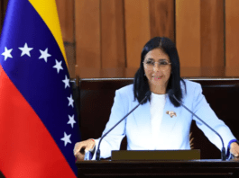 වෙනිසියුලාවේ දේශපාලන සිරකරුවන් 379කට පොදු සමාව!