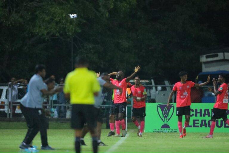 තුරග තරග පිටියේදී පොලිසියට දරුණු ප්‍රහාරයක්