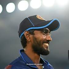 ක්‍රිකට් ක්‍රීඩකයෙක් වෙනුවට මලල ක්‍රීඩකයෙක්