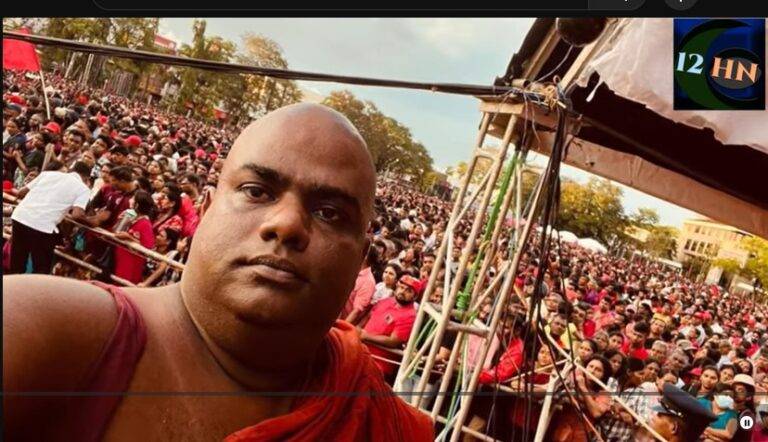 සංඝභාවය රැක ගැනීමට නොහැකි වූ රාජංගනේ හාමුදුරුවෝ ක්‍රිකට්භාවය රැක ගැනීමට නායකත්වය දීමට එයි.