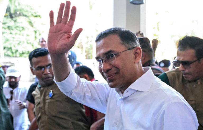 ‘පිරිසිදු දේශපාලන යුගයක්’ වෙනුවෙන් බංග්ලාදේශයේ නව අග්‍රාමාත්‍යවරයා දිවුරුම් දේ
