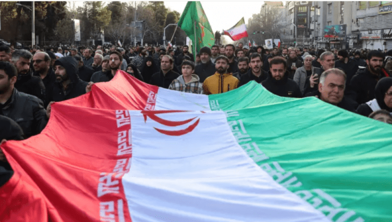 ඉරාන සන්නද්ධ හමුදා මාණ්ඩලික ප්‍රධානී සහ ආරක්ෂක ඇමතිත් ජීවිතක්ෂයට : ඉරානය පුරා දින 40 ක ශෝක කාලයක් …