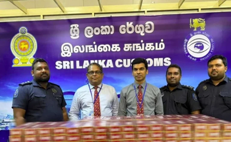 කටුනායකදී අත්අඩංගුවට පත් රුපියල් කෝටියක නීතිවිරෝධී දුම්වැටි ජාවාරම