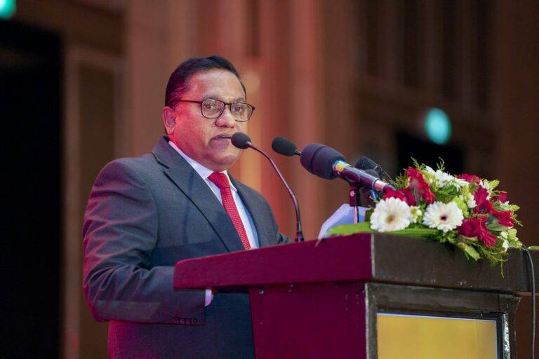 මැද පෙරදිග රටවල් කිහිපයක විදේශ ඇමතිවරු සමඟ ඇමති විජිත විශේෂ සාකච්ජාවක!