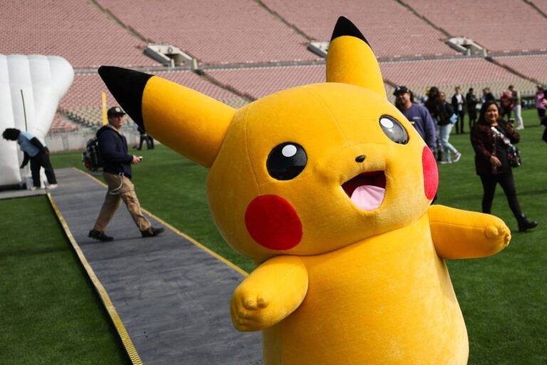 ධවල මන්දිරය තම රූප භාවිතා කිරීම Pokémon හෙළා දකියි!