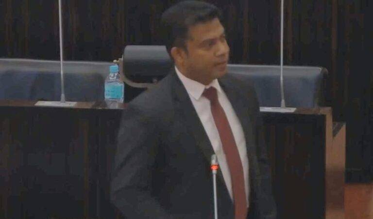 මැදපෙරදිග යුද්ධය ආයුධයක් කරගන්න එපා – ඇමති නලින්ද
