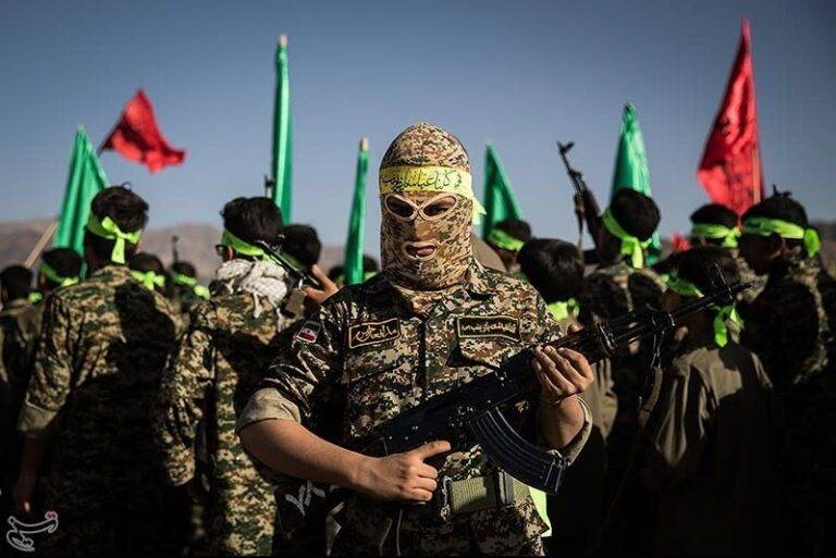 කලාපයම වැනසෙන මාරාන්තික සටනක් ඇවිලෙන ලකුණු – ට්‍රම්ප්ගේ පැය 48 තර්ජනයට ඉරානයෙනුත් තර්ජනාත්මක ප්‍රතිචාරයක්!