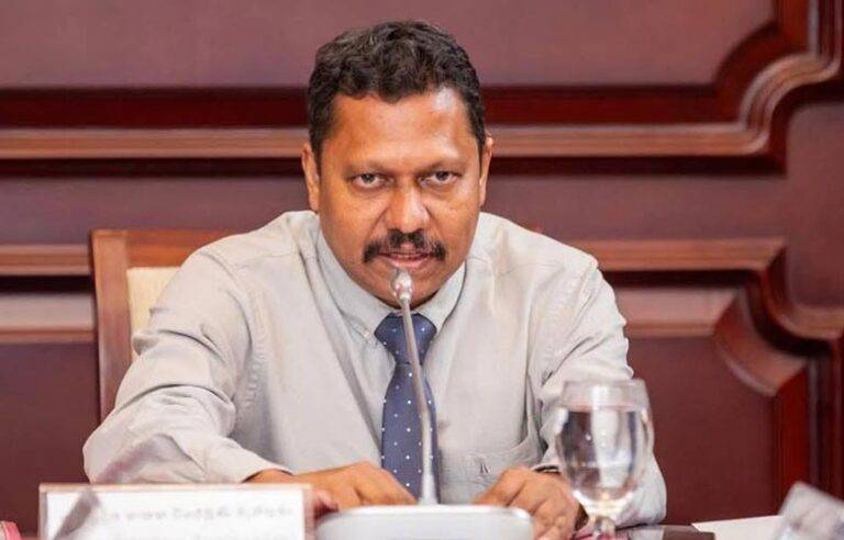 වෛද්‍යවරුන් සුවිශේෂී වෘත්තියක අය. ඔවුන්ගේ ඉන්ධන කෝටාව ඉදිරියේදී වැඩිකරනවා – ඇමති හංසක