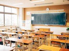 ඉන්ධන අර්බුදය හමුවේ පාසල් නිවාඩු වැටෙයිද?