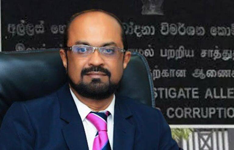 අල්ලස් නඩුවට අදාළව බලශක්ති ඇමතිට අධිකරණය හමුවේ පෙනී සිටින්නැයි නියෝගයක්