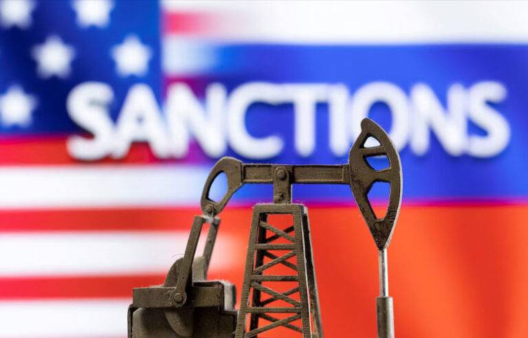 එක්සත් ජනපදය රුසියාවට පනවා ඇති තෙල් සම්බාධක තාවකාලිකව ලිහිල් කරයි