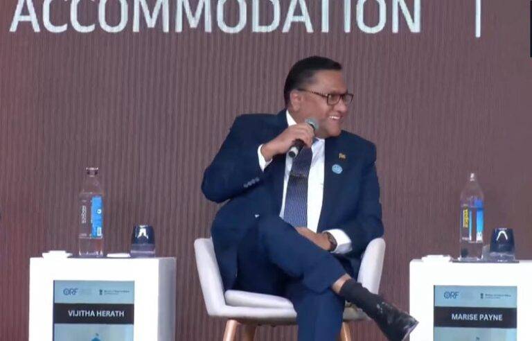 ඉංග්‍රීසියට වඳින පුදන යුගය අවසන් කළ පුනරුද යුගය