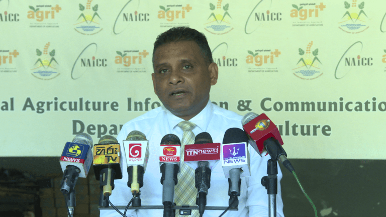 ගෝලීය ඉන්ධන අර්බුදය හමුවේ QR කේතයකින් තොරව ගොවිජනතාවට ඉන්ධන!