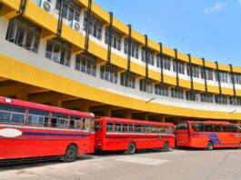 නවීකරණය කළ පිටකොටුව මධ්යම බස් නැවතුම්පොළේ දේපළ හානි කළ පුද්ගලයෙක් අත්අඩංගුවට!