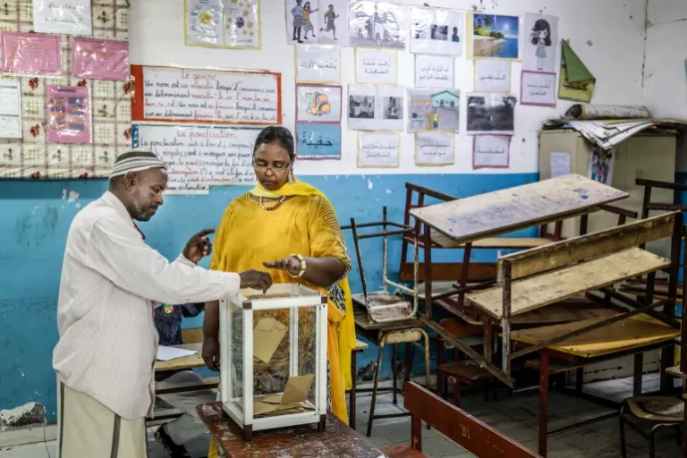 Djibouti ජනපතිවරණය:  Guellehගේ හයවන ධුර කාලය