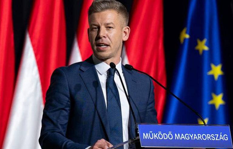 වසර 16කට පසු වික්ටර් ඕර්බන් පරාජය කරමින් හංගේරියානු විපක්ෂය මැතිවරණ ජය තහවුරු කර ගනියි